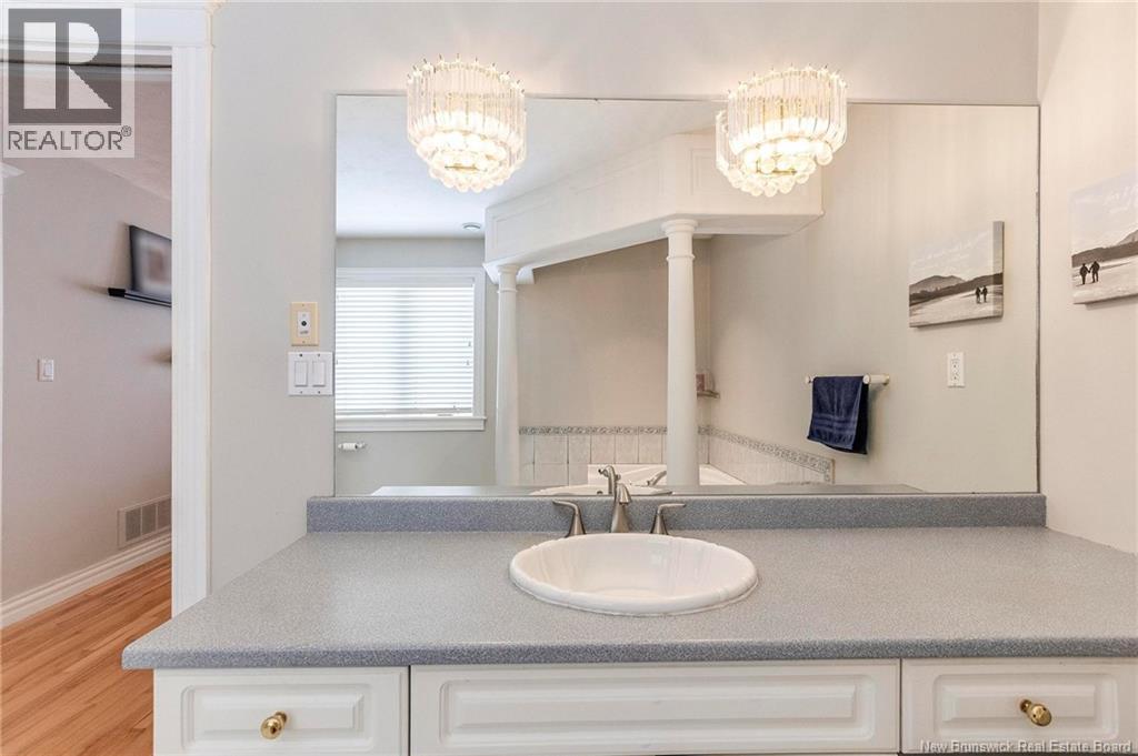 32 VANESSA COURT - 5