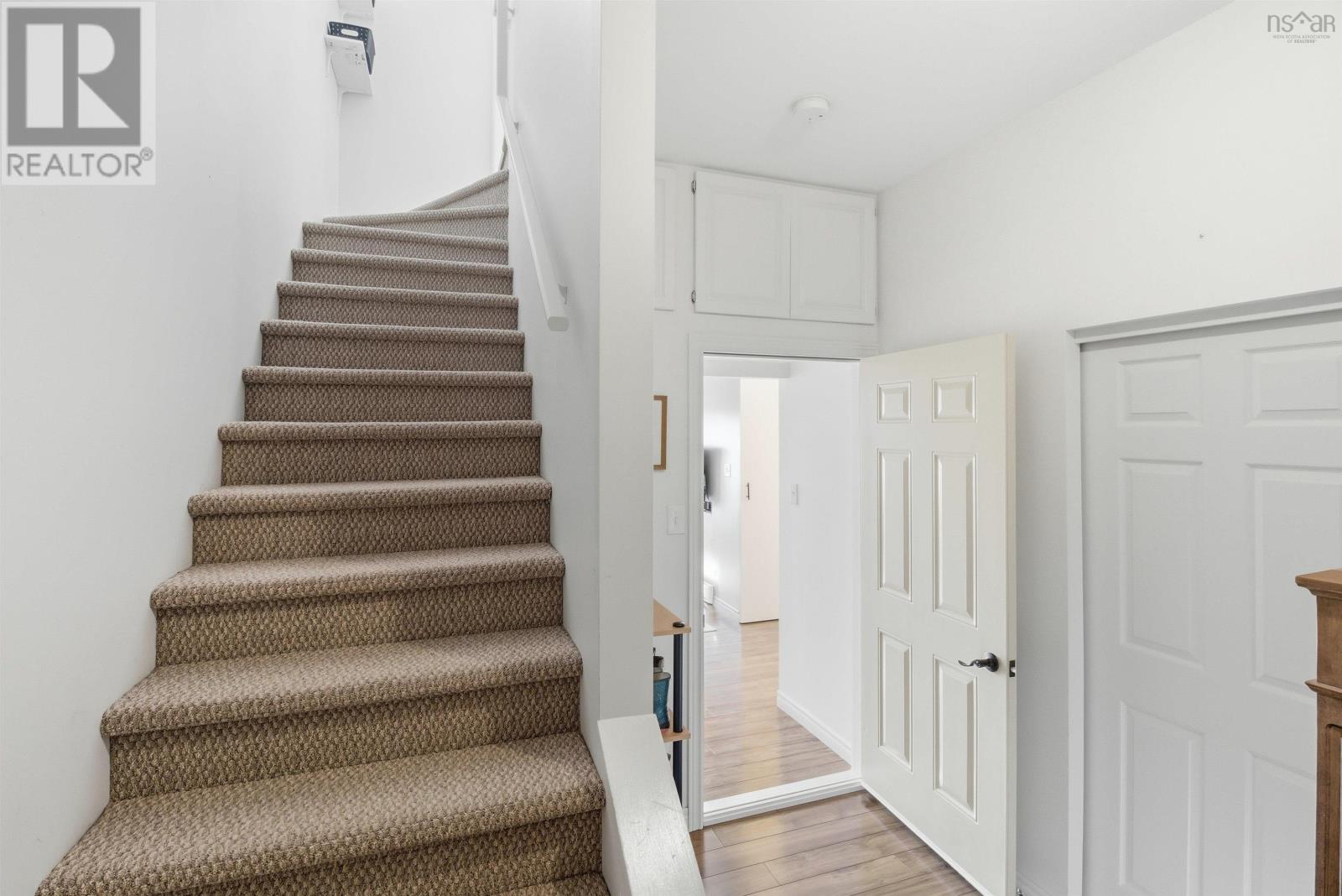 Property 25 of 49 of 3790 Memorial Drive