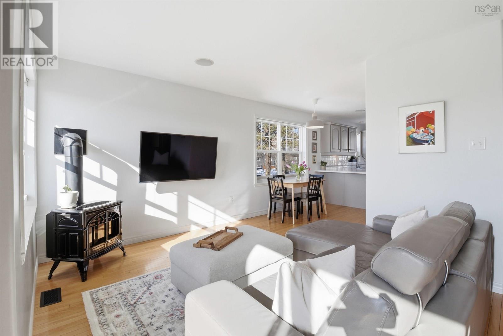 Property 12 of 49 of 3790 Memorial Drive