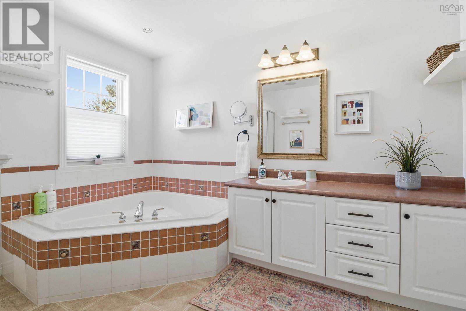 Property 20 of 49 of 3790 Memorial Drive