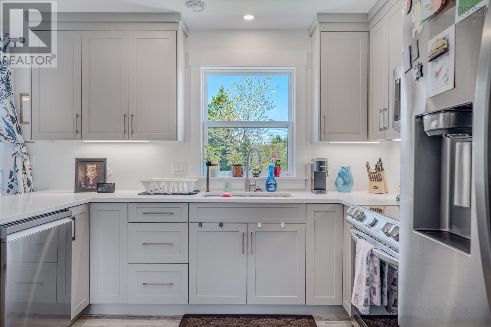 Property 3 of 27 of 29 Club Road