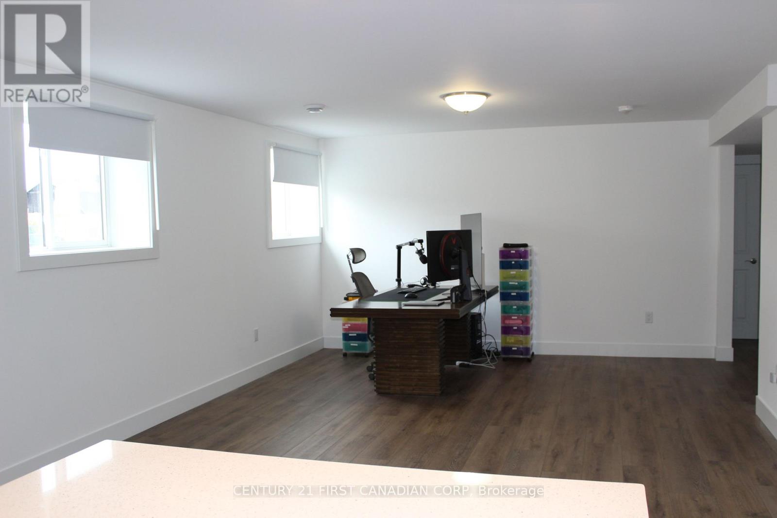2609 OIL HERITAGE ROAD - 27