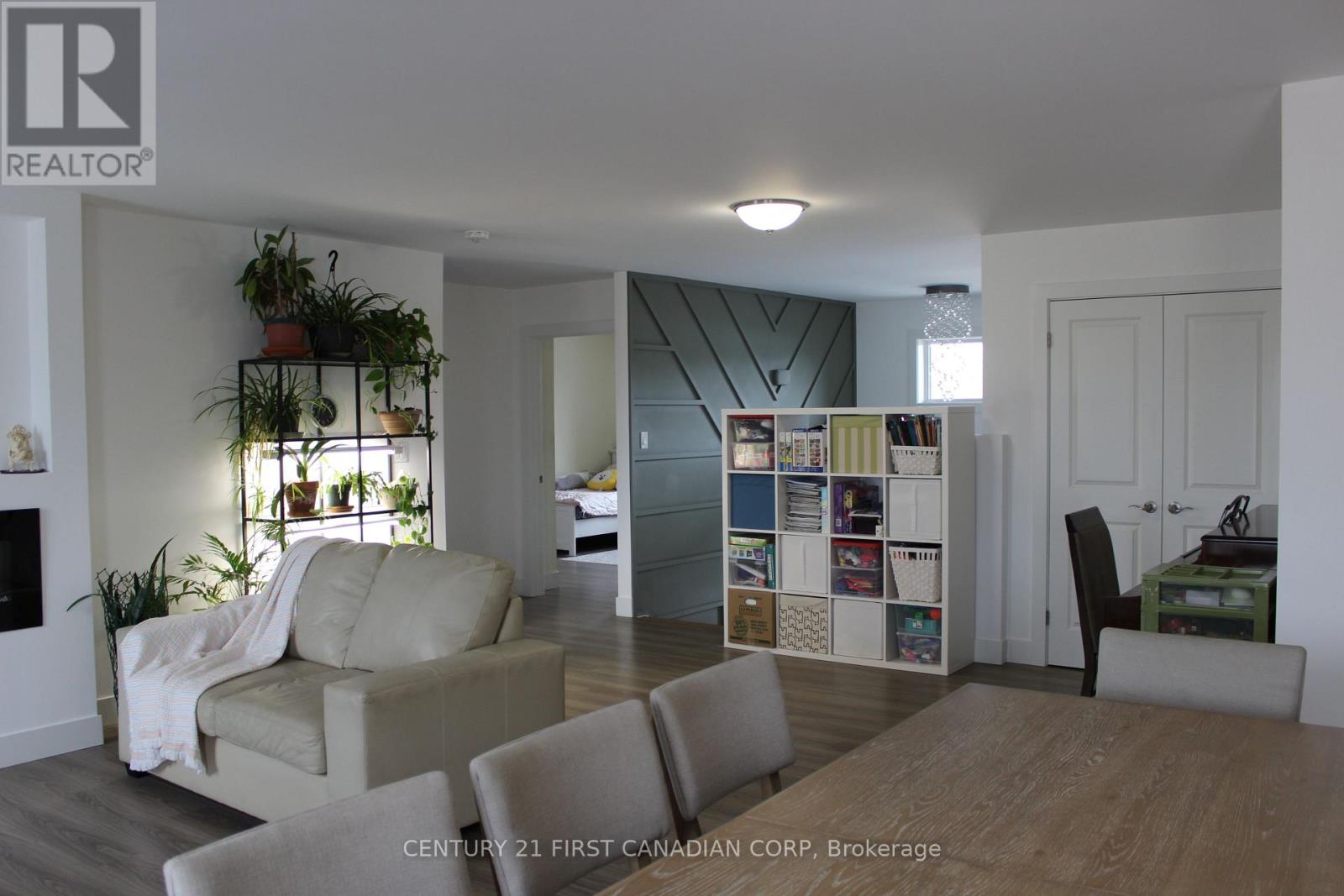 2609 OIL HERITAGE ROAD - 6