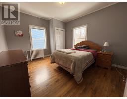 11 East Valley Road thumbnail 32