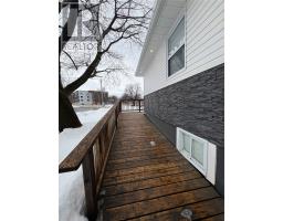 11 East Valley Road thumbnail 4