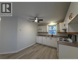 285 Church, Bathurst, NB E2A1J8 Photo 9