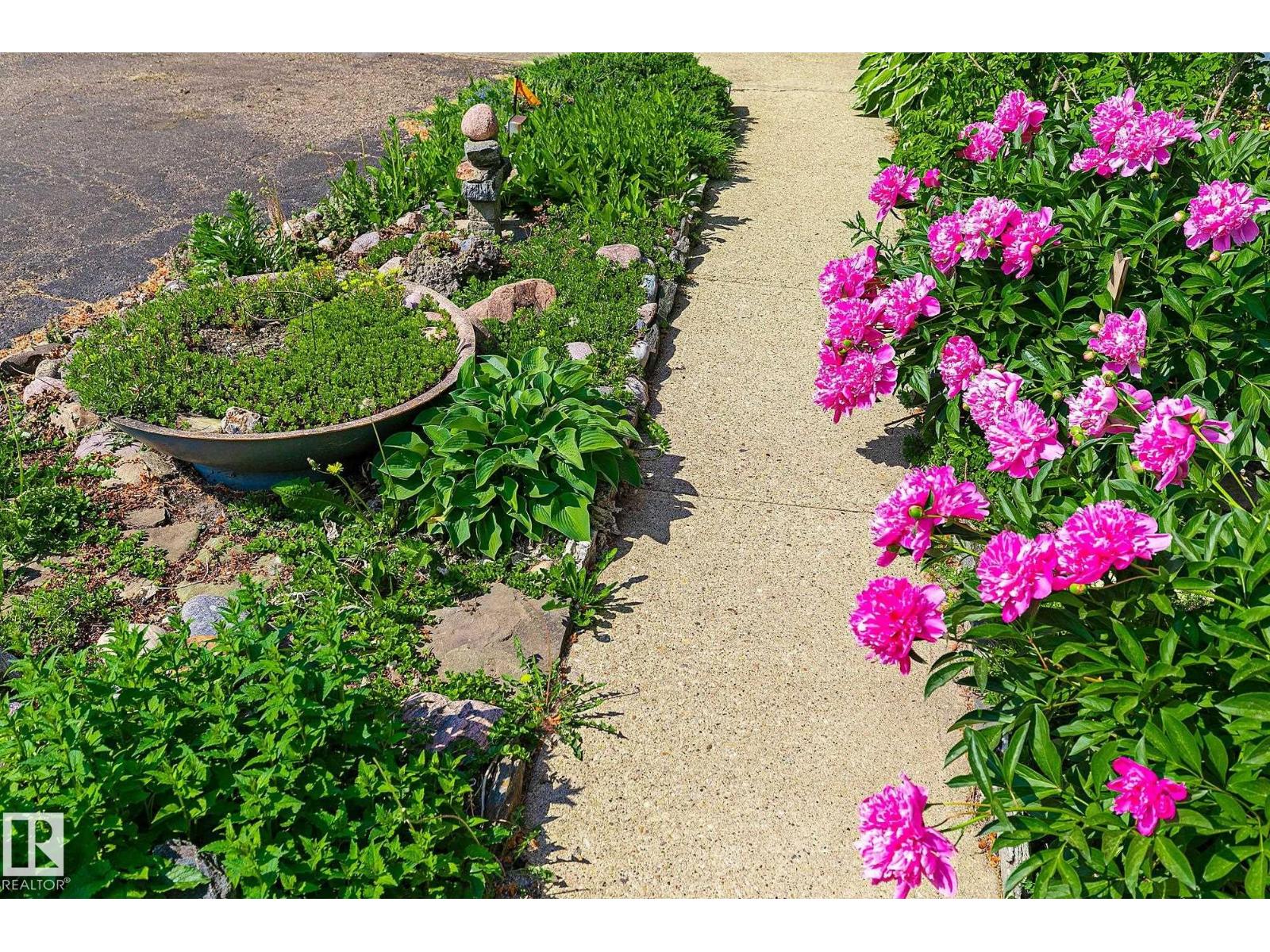 140 WINDERMERE DR NW, Edmonton