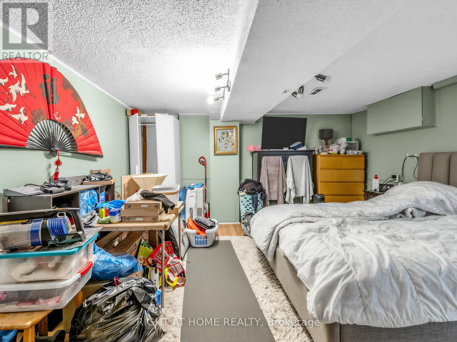 542 CRAWFORD STREET - 24