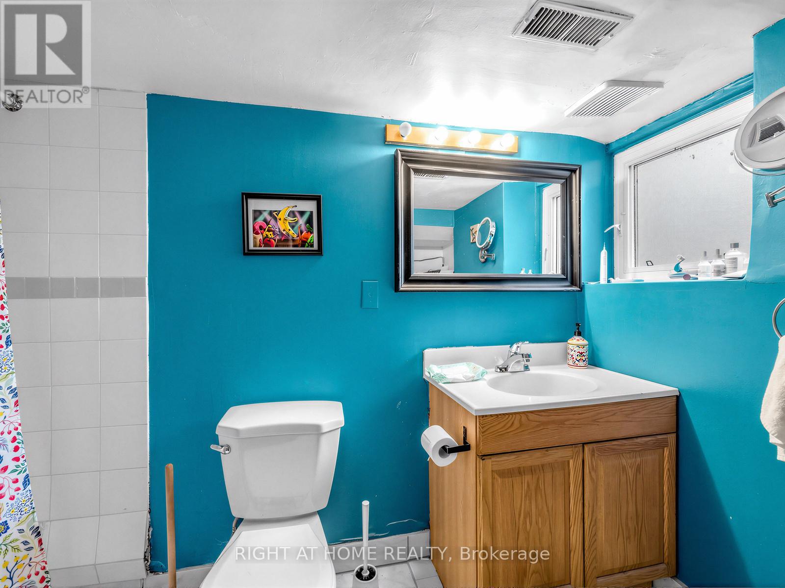 542 CRAWFORD STREET - 26