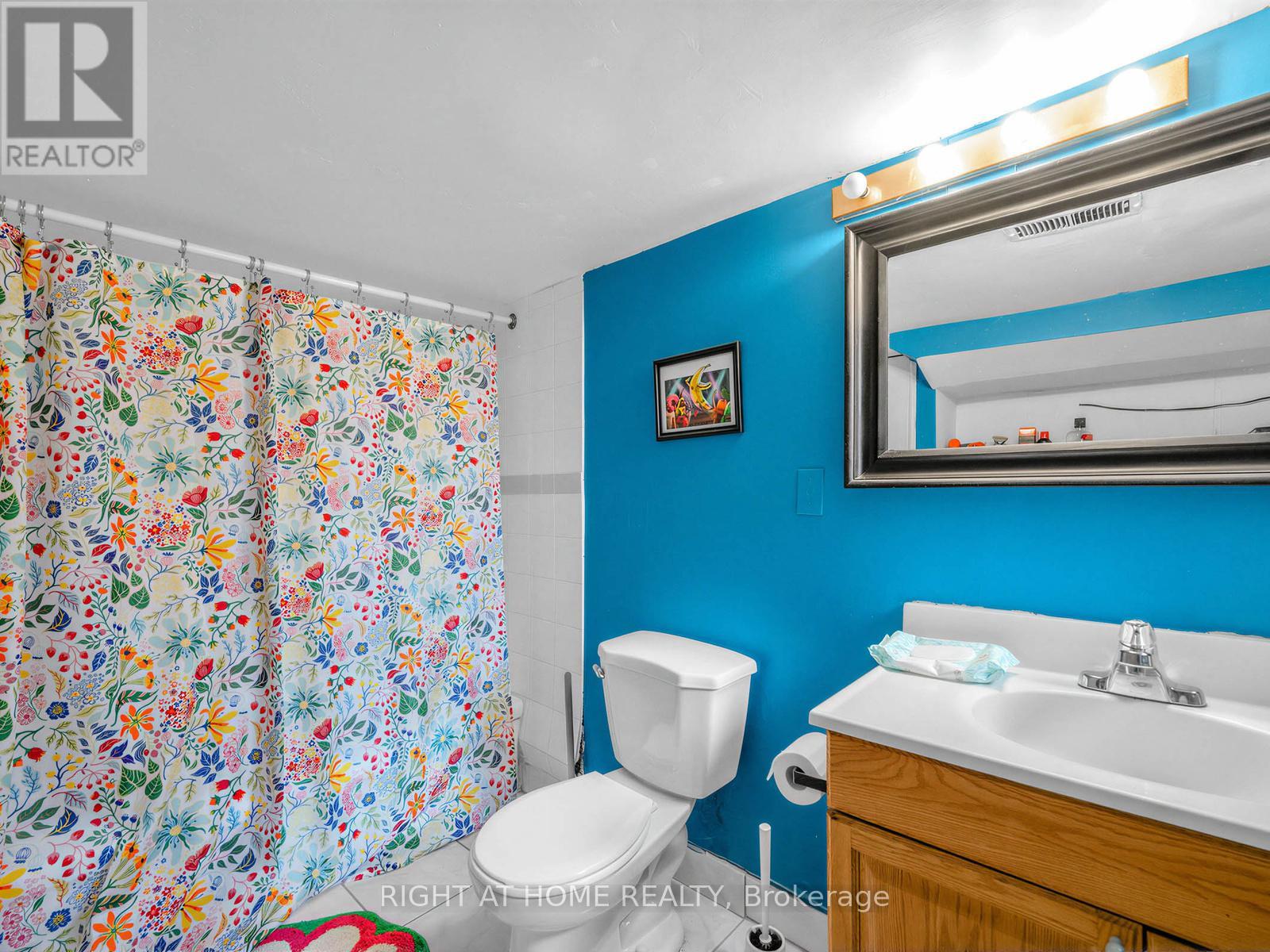 542 CRAWFORD STREET - 27