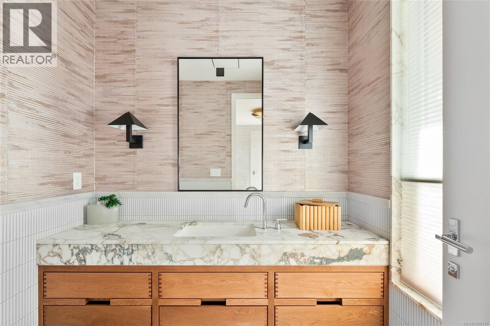 4570 BISSENDEN PL - 42