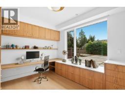4570 Bissenden Pl, Saanich, BC V8N3K4 Photo 39