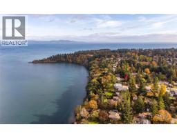 4570 Bissenden Pl, Saanich, BC V8N3K4 Photo 66
