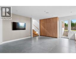 4570 Bissenden Pl, Saanich, BC V8N3K4 Photo 49