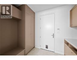 4570 Bissenden Pl, Saanich, BC V8N3K4 Photo 54