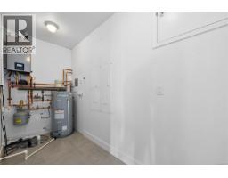 4570 Bissenden Pl, Saanich, BC V8N3K4 Photo 55