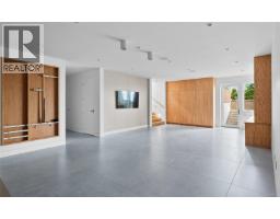 4570 Bissenden Pl, Saanich, BC V8N3K4 Photo 51
