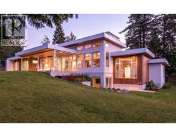 4570 Bissenden Pl, Saanich, BC V8N3K4 Photo 76