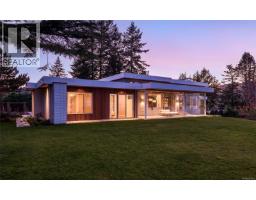 4570 Bissenden Pl, Saanich, BC V8N3K4 Photo 77