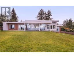 4570 Bissenden Pl, Saanich, BC V8N3K4 Photo 70