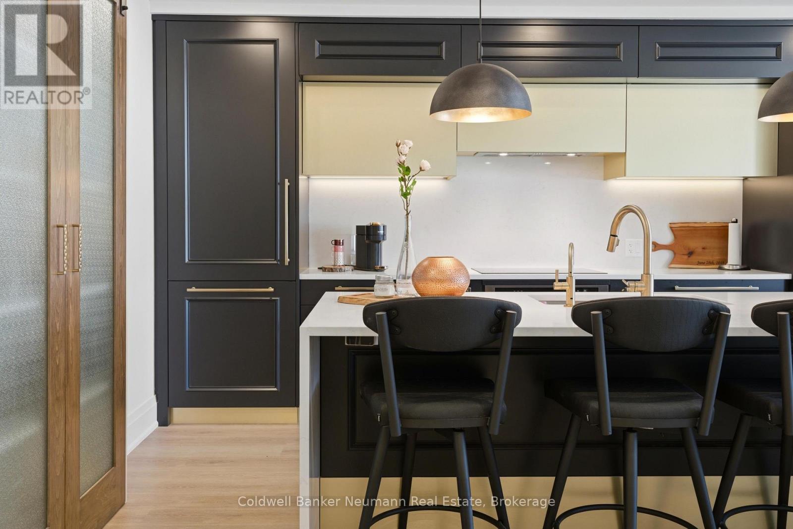 213 - 6523 WELLINGTON ROAD 7 ROAD