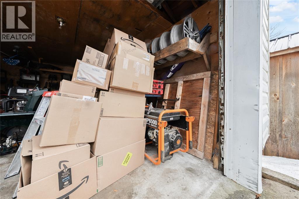 590 SIMCOE STREET - Image 23