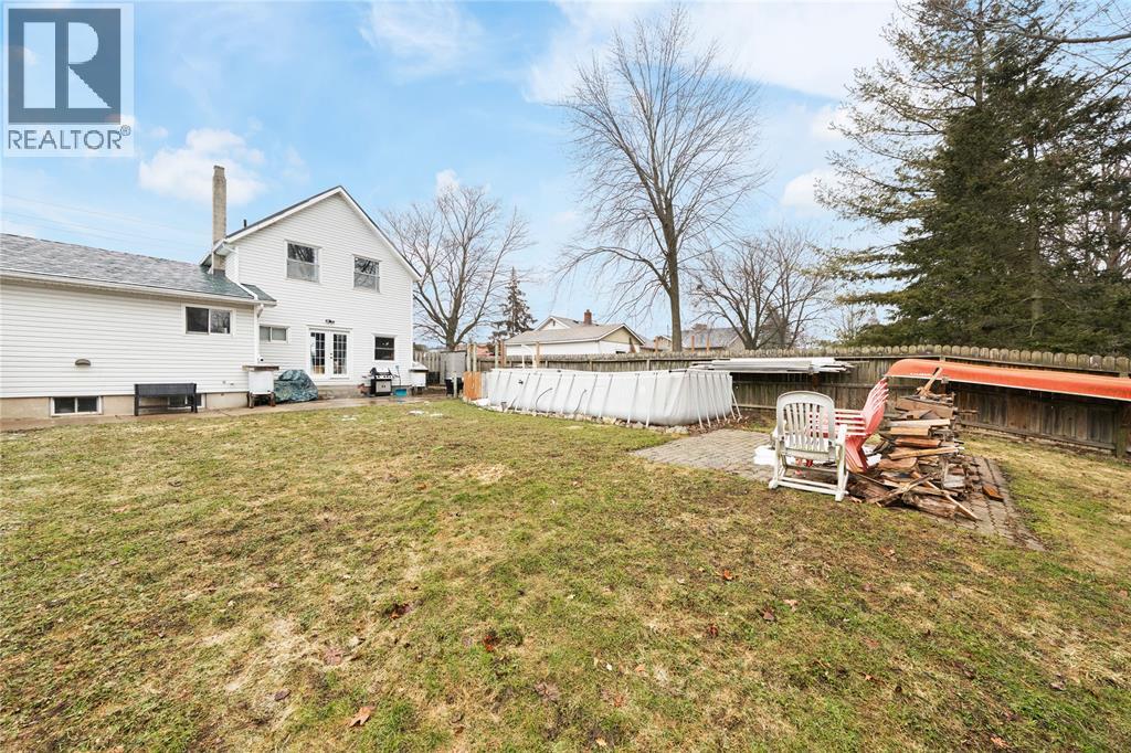 590 SIMCOE STREET - 25