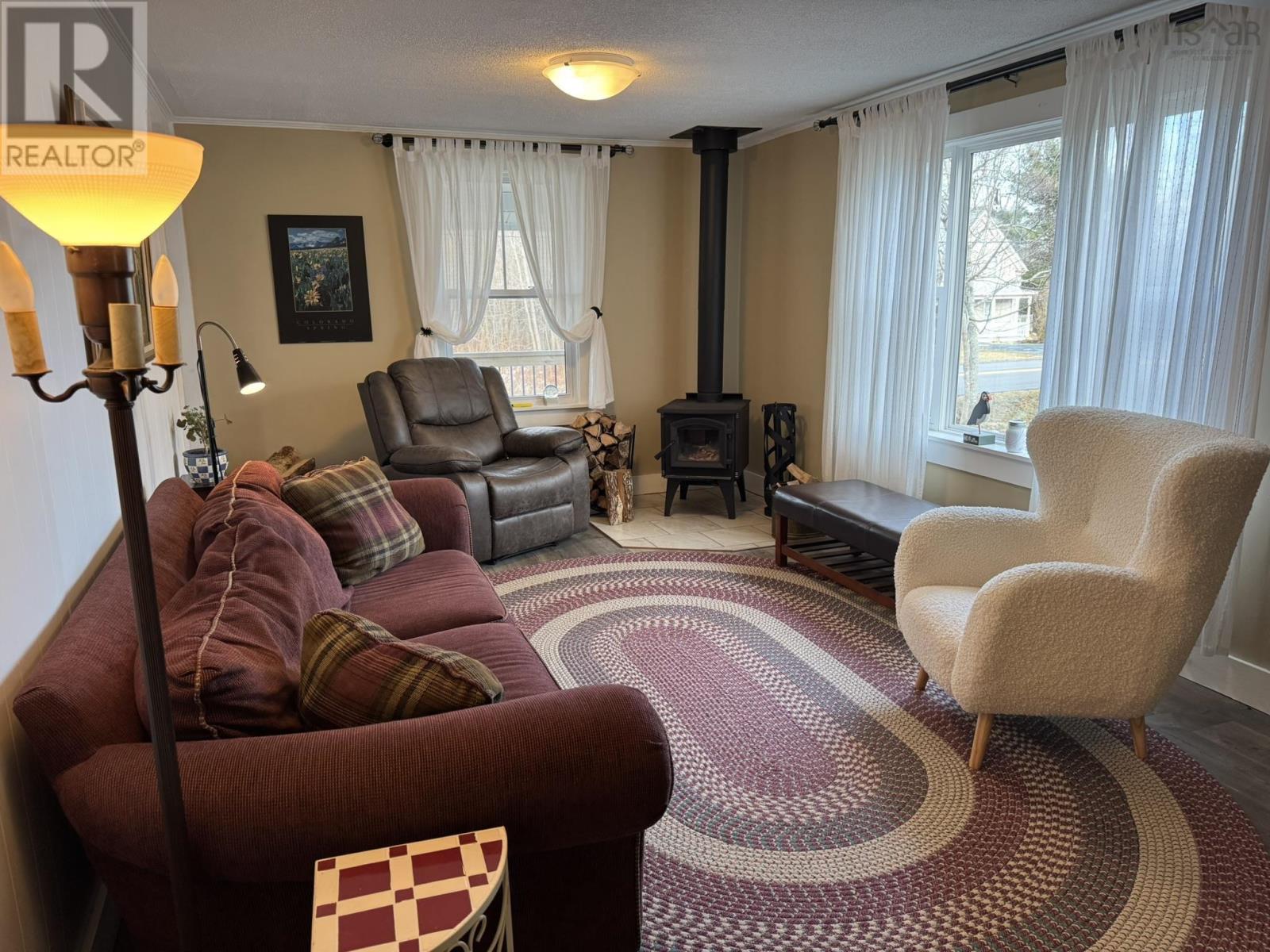 Property 3 of 33 of 178 Shore Road