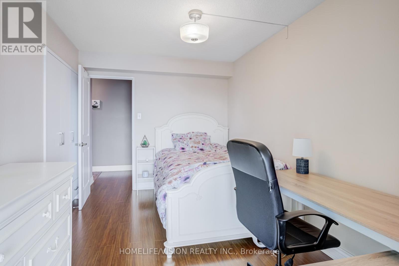 #501 5460 YONGE STREET - 25
