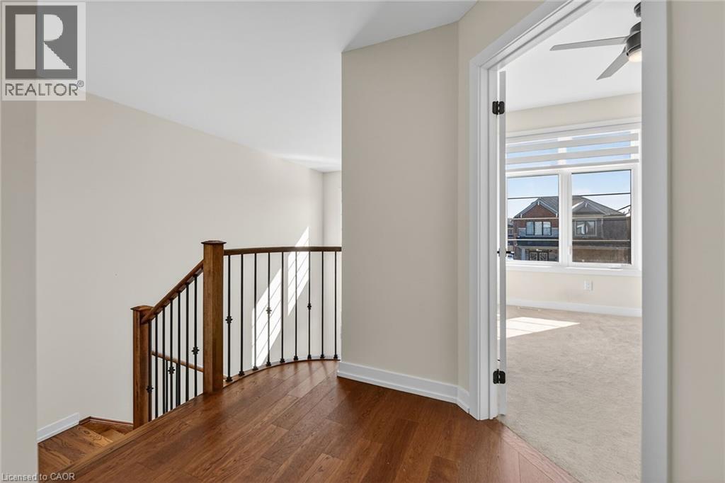 25 WINTERGREEN Crescent - 26