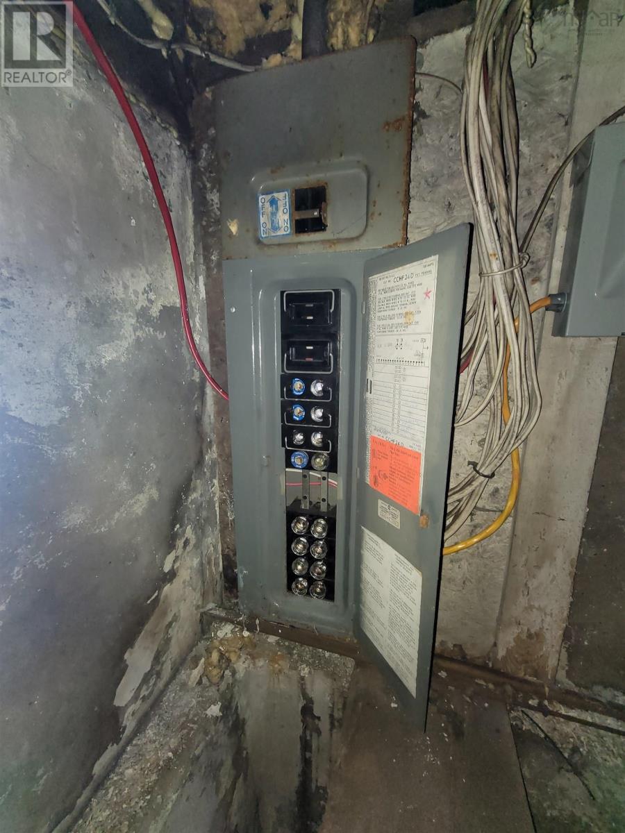 Property 31 of 35 of 25 Shepard Lane