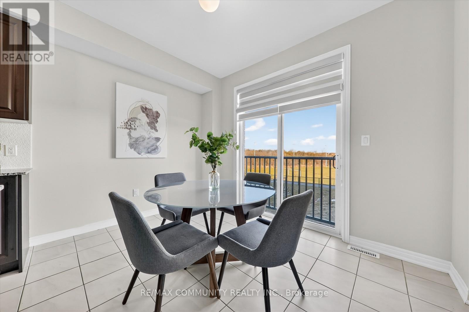 5 THELMA DRIVE - 14