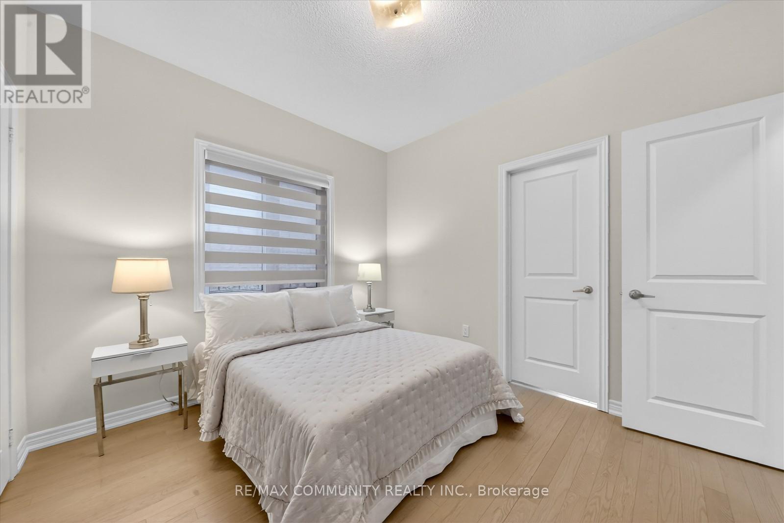 5 THELMA DRIVE - 28