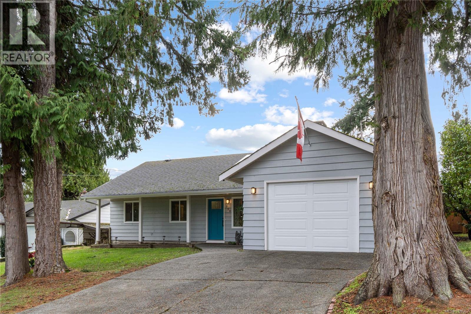 750 Bradbury Ave, Parksville