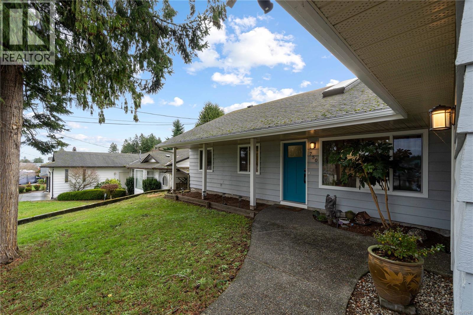 750 Bradbury Ave, Parksville