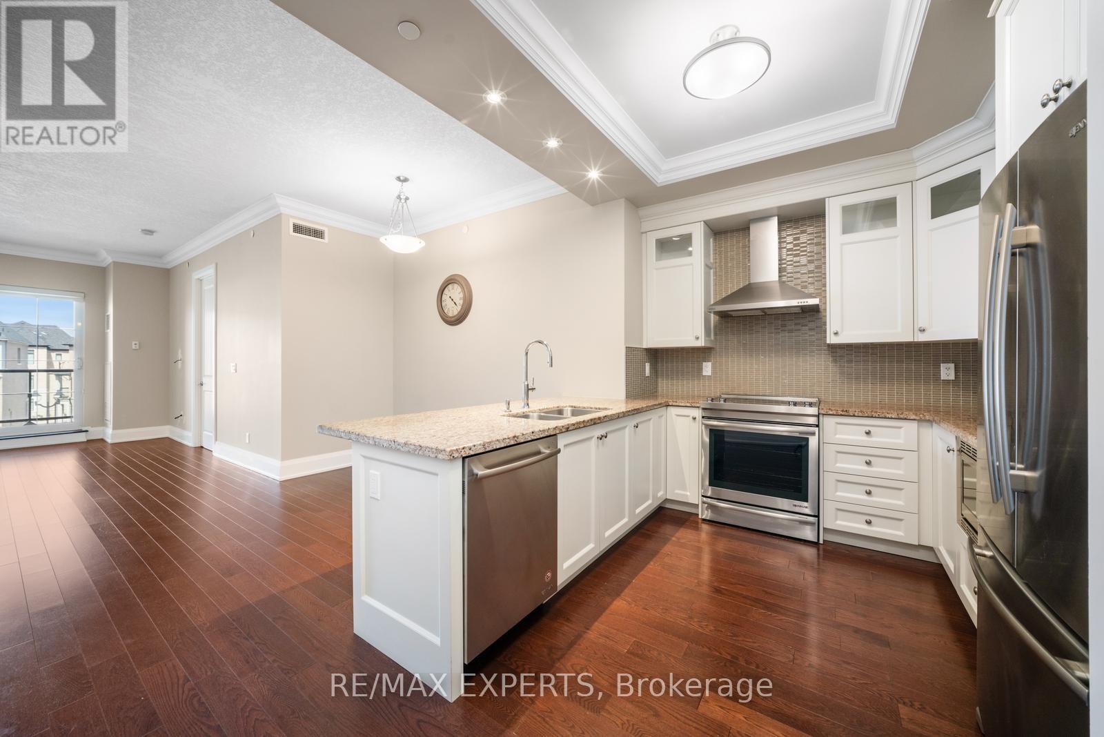 #317 9909 PINE VALLEY DRIVE - 4