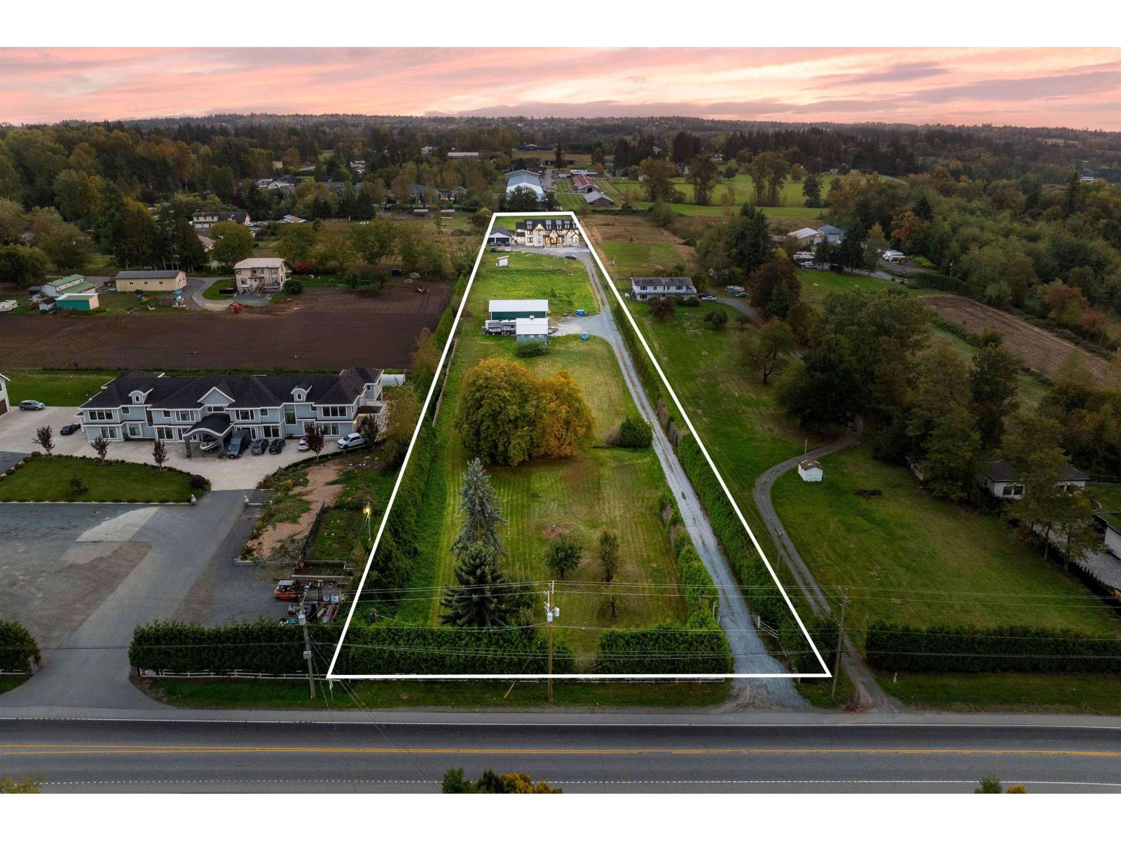 19890 16 AVENUE, Langley