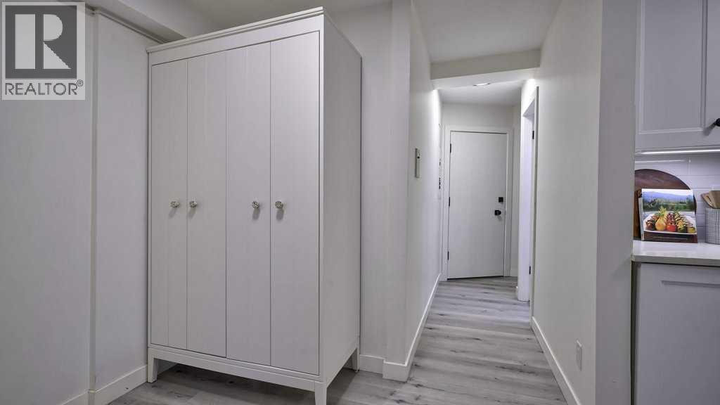 Single Family House for Sale in   Heritage Drive SE Acadia Calgary 