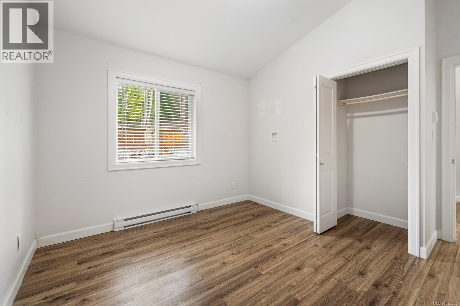 2165 RENFREW RD - 15