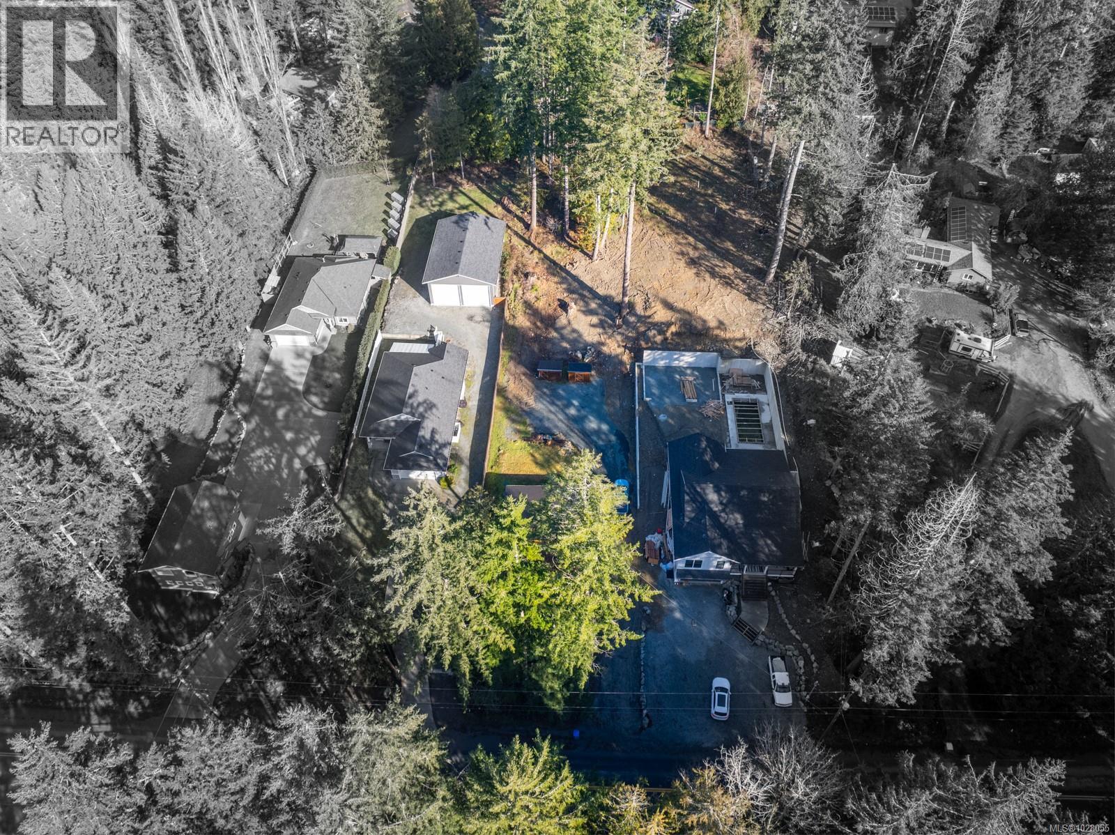 2165 RENFREW RD - 18