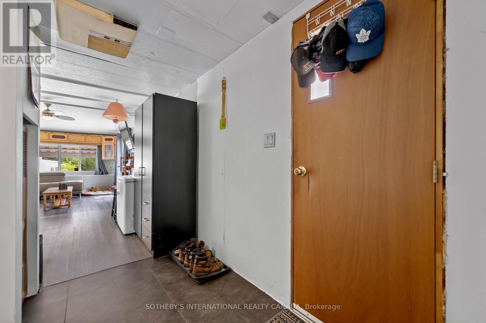 #215 580 BEAVER CREEK ROAD - 7