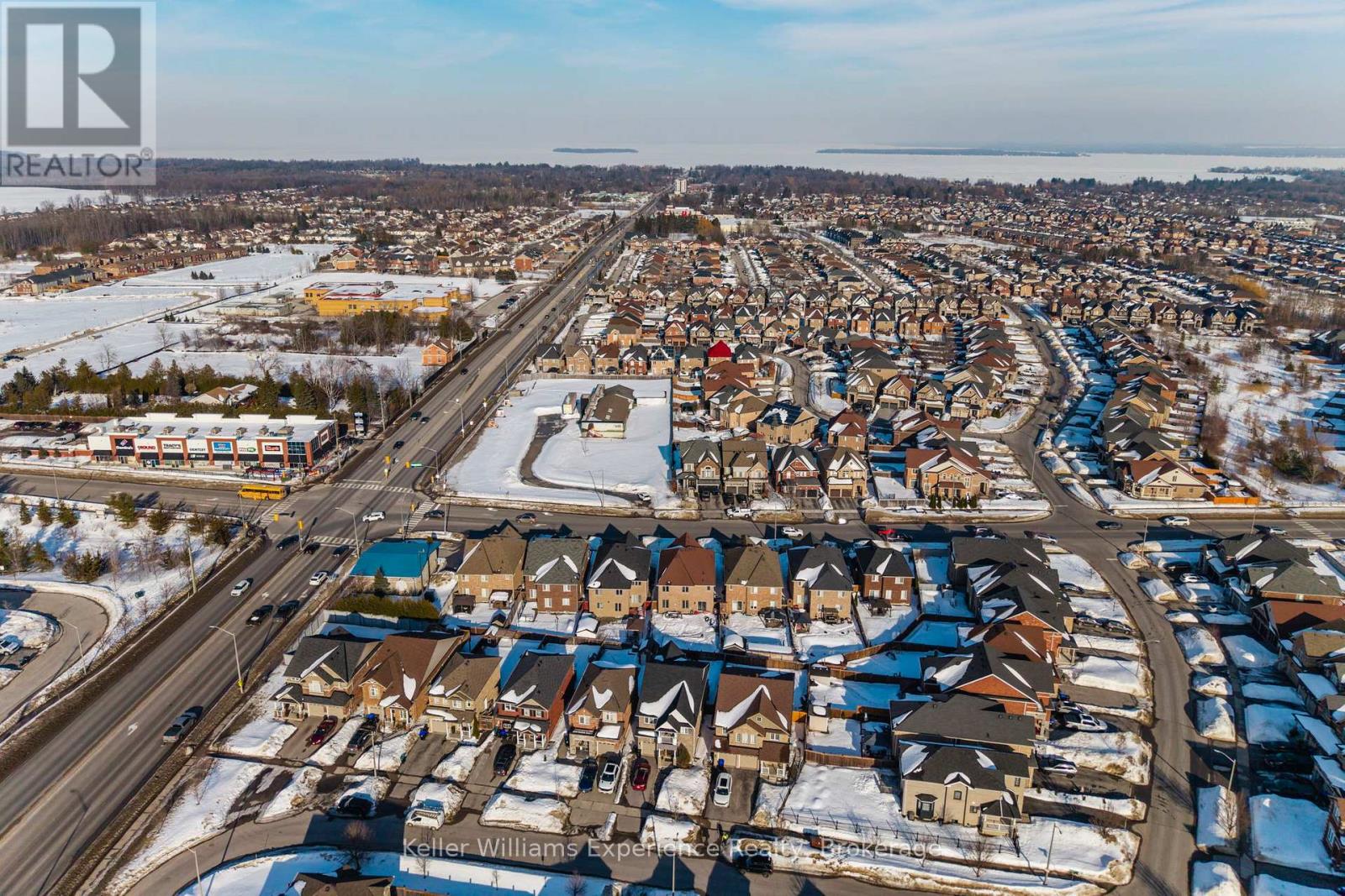 2090 WEBSTER BOULEVARD,Innisfil (Alcona),,