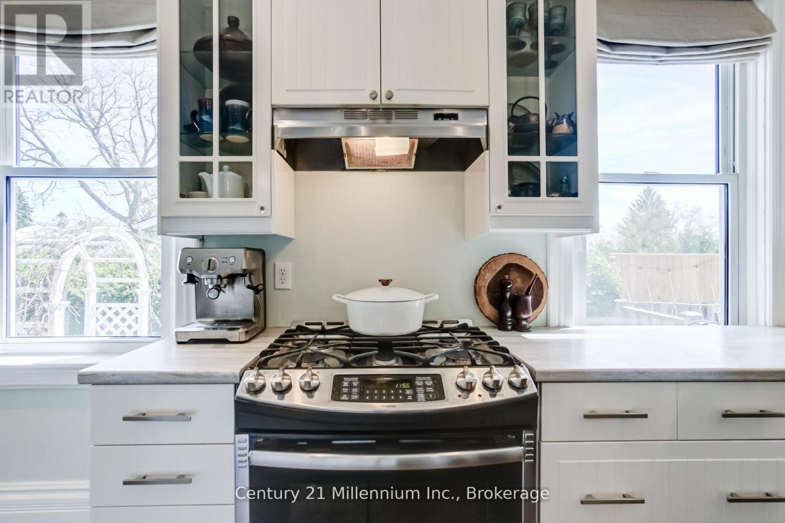 439 BIRCH STREET - 12
