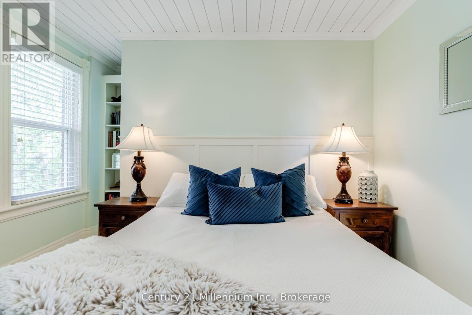 439 BIRCH STREET - 20