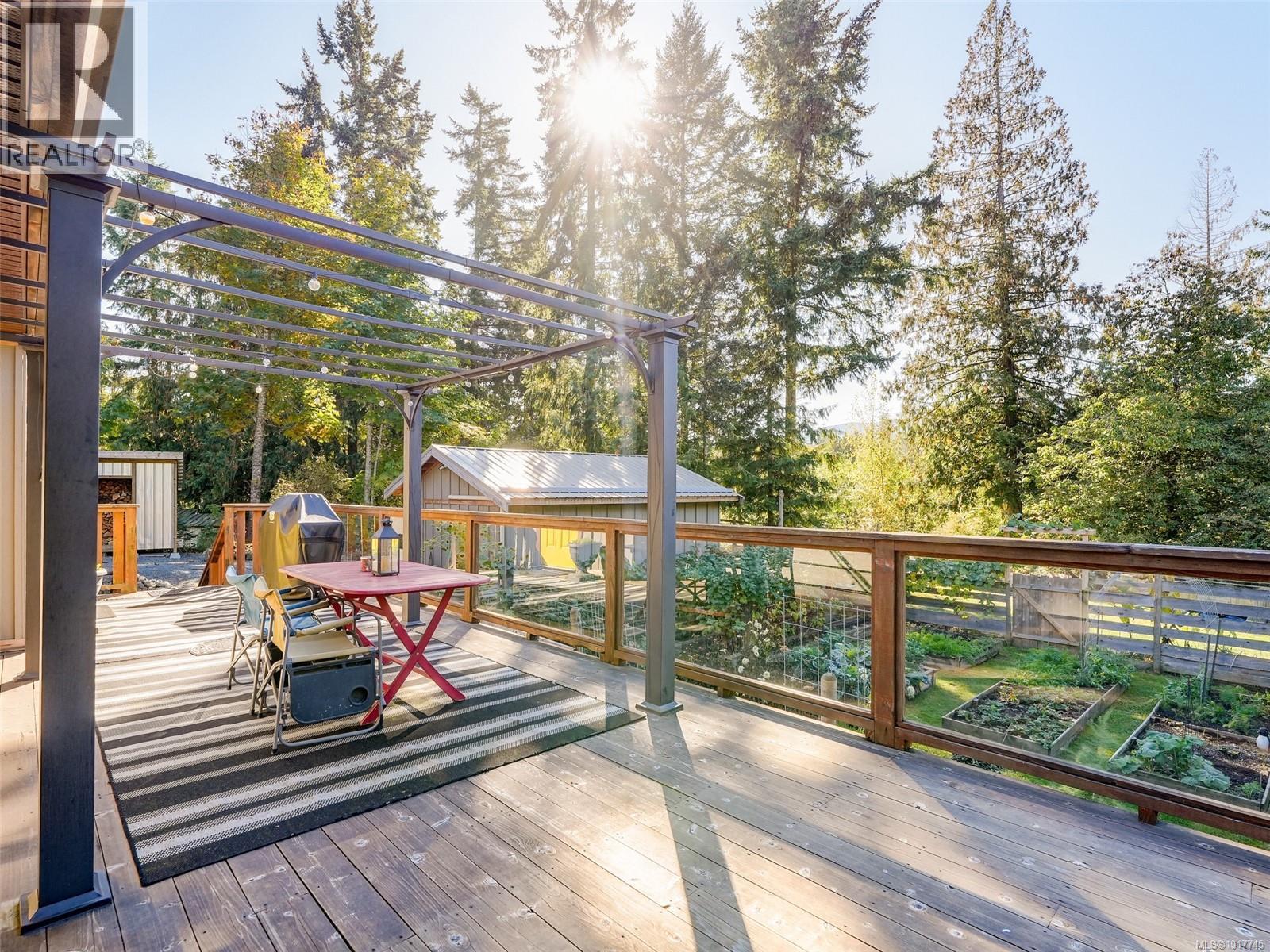 5530 Riverbottom Rd, Duncan