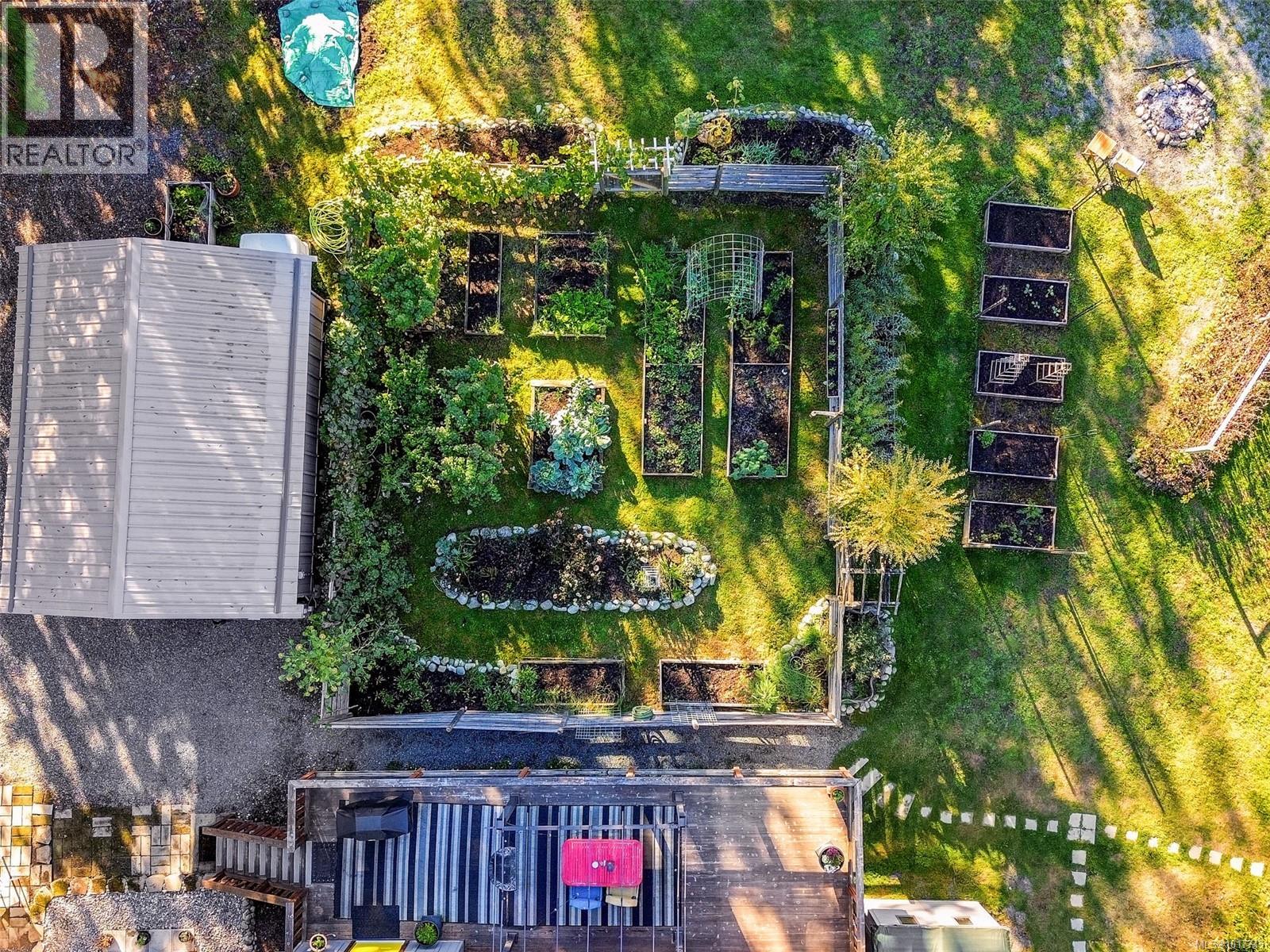 5530 Riverbottom Rd, Duncan