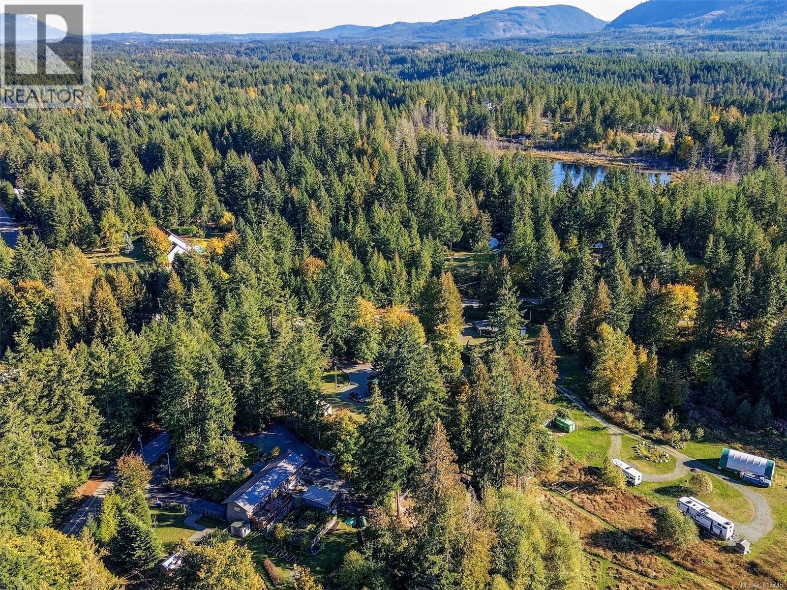 5530 Riverbottom Rd, Duncan