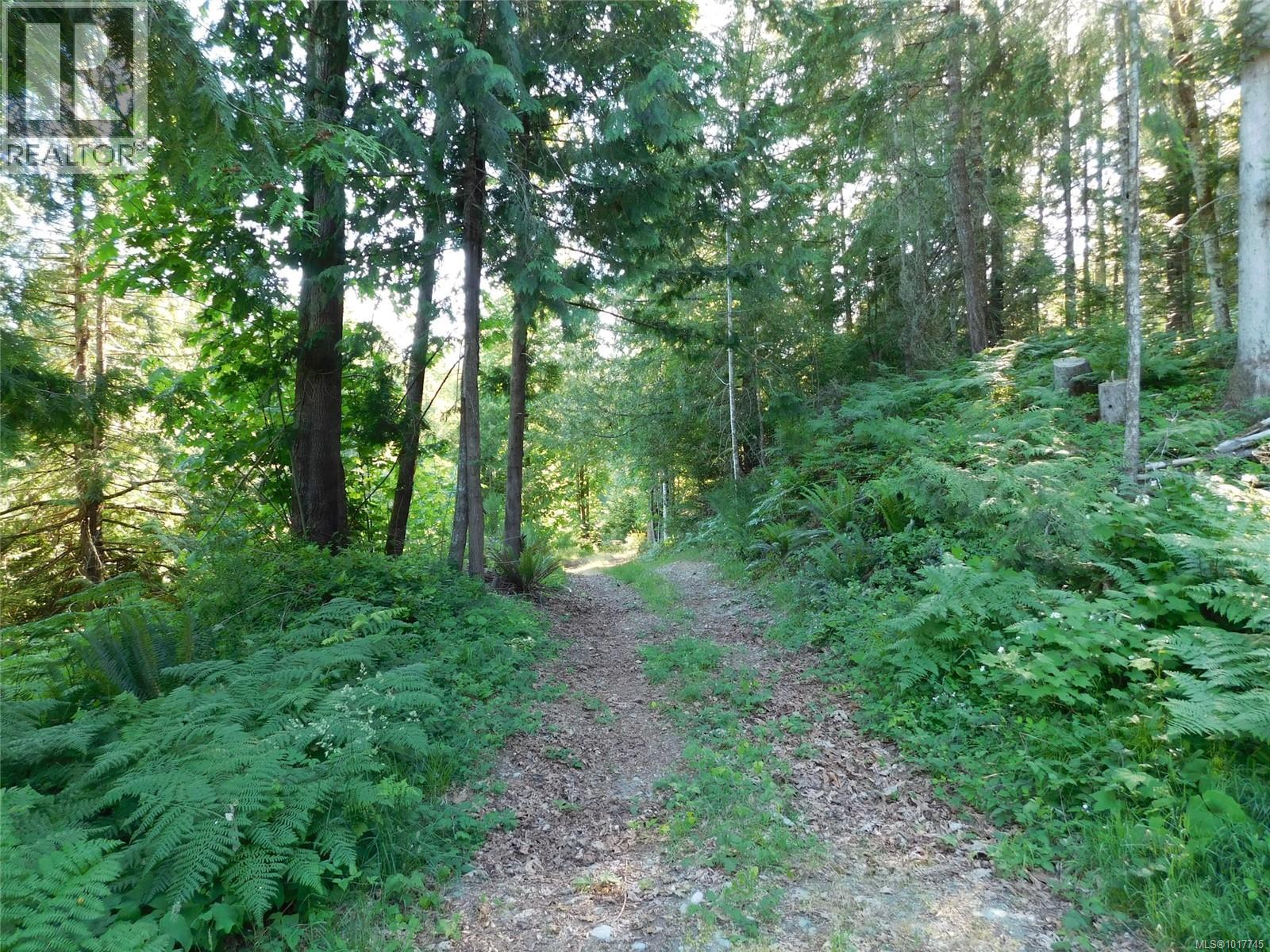 5530 Riverbottom Rd, Duncan