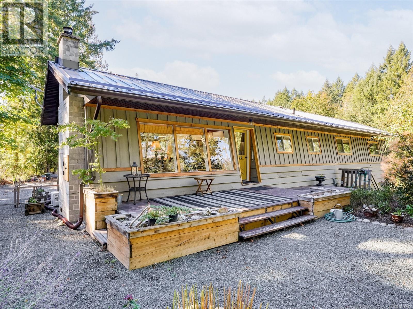 5530 Riverbottom Rd, Duncan