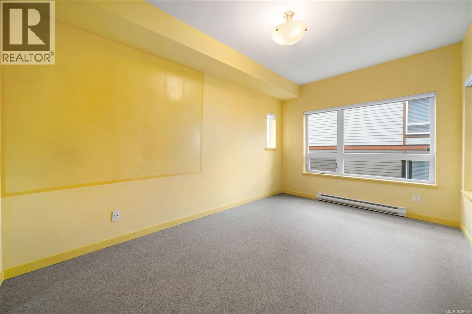 202 6591 Lincroft Rd, Sooke